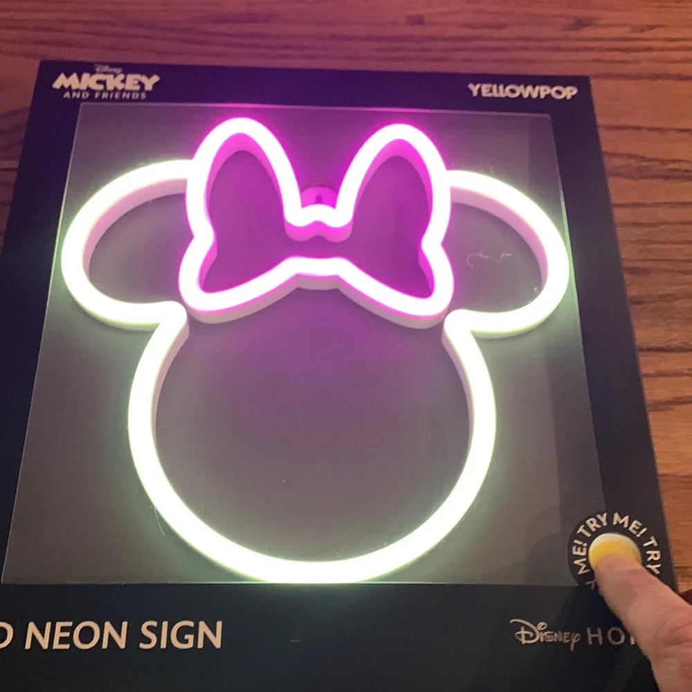 Minnie Mouse LED Neon Sign - Picture 1 of 4